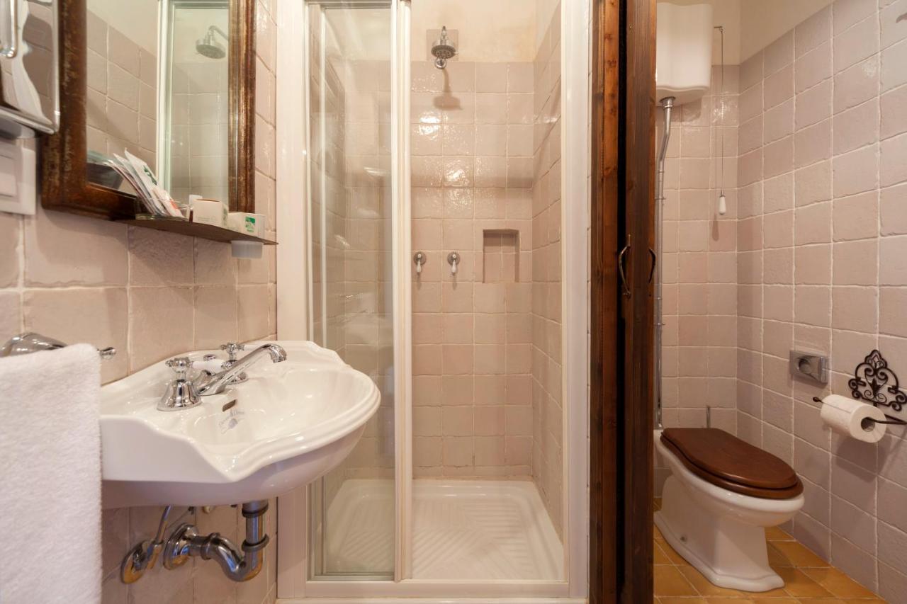 Masseria Fortificata Lo Zafferaneto Buccheri Ngoại thất bức ảnh