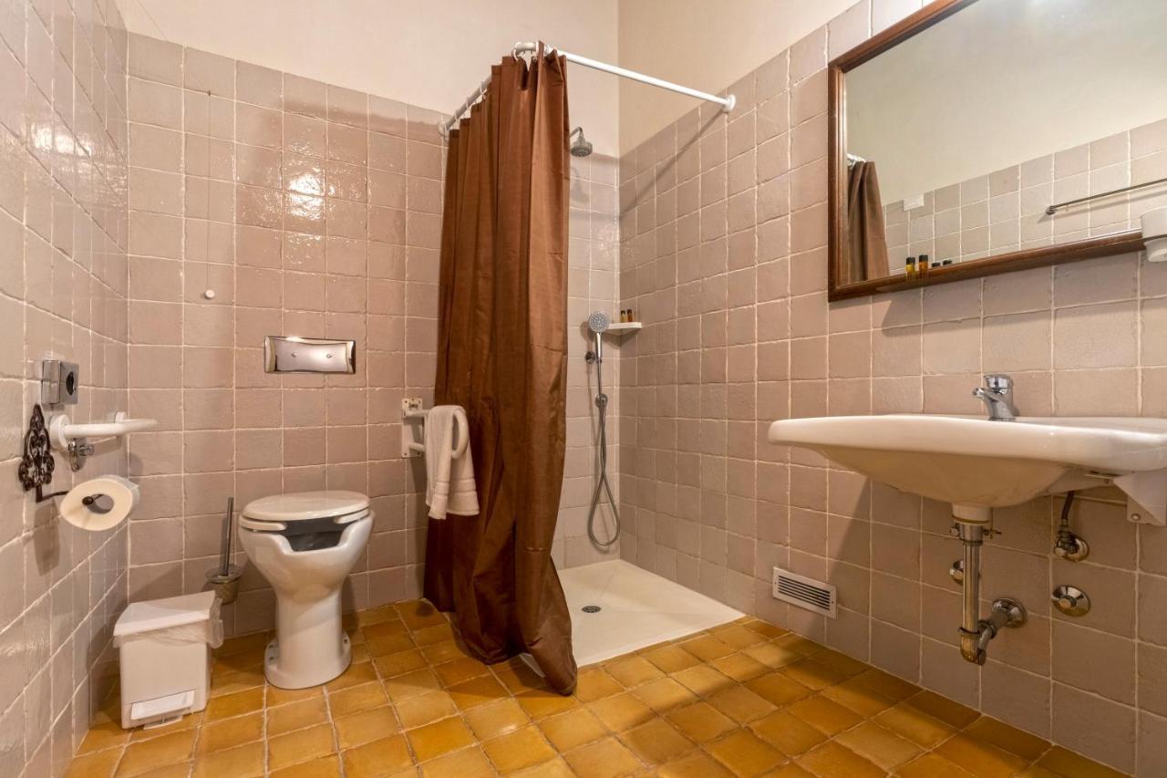 Masseria Fortificata Lo Zafferaneto Buccheri Ngoại thất bức ảnh